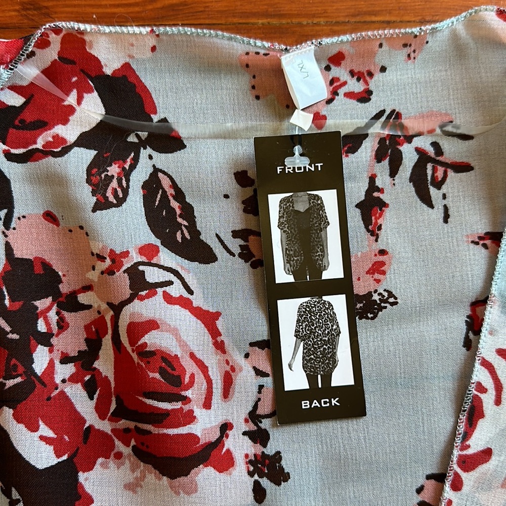 NWT kimono duster jacket sky blue floral 35” long, free size L-XL 60” new topper - Picture 8 of 14